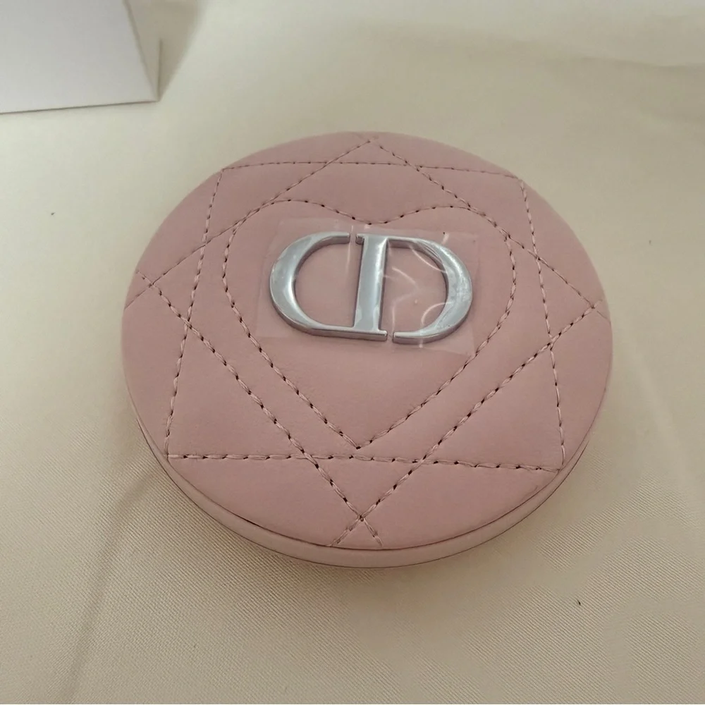 Pink Compact Mirror - Picture 2 of 4